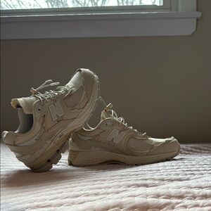 New Balance 2002R BRAND NEW